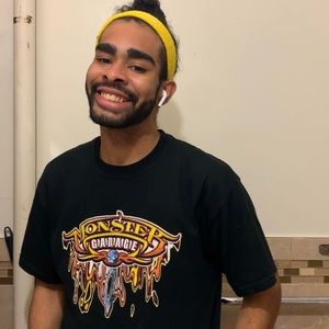 Meet your Posher, Sean